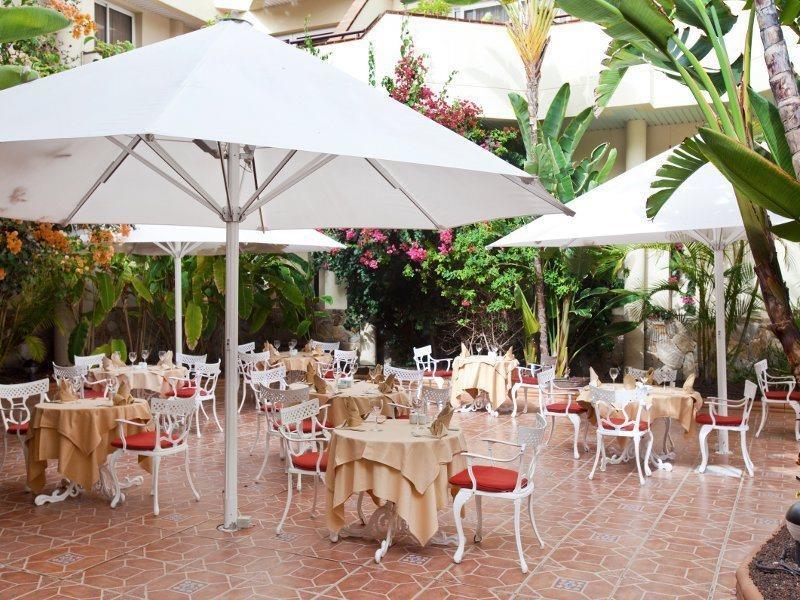 Hotel Barcelo Corralejo Bay - Adults Only Restaurant foto